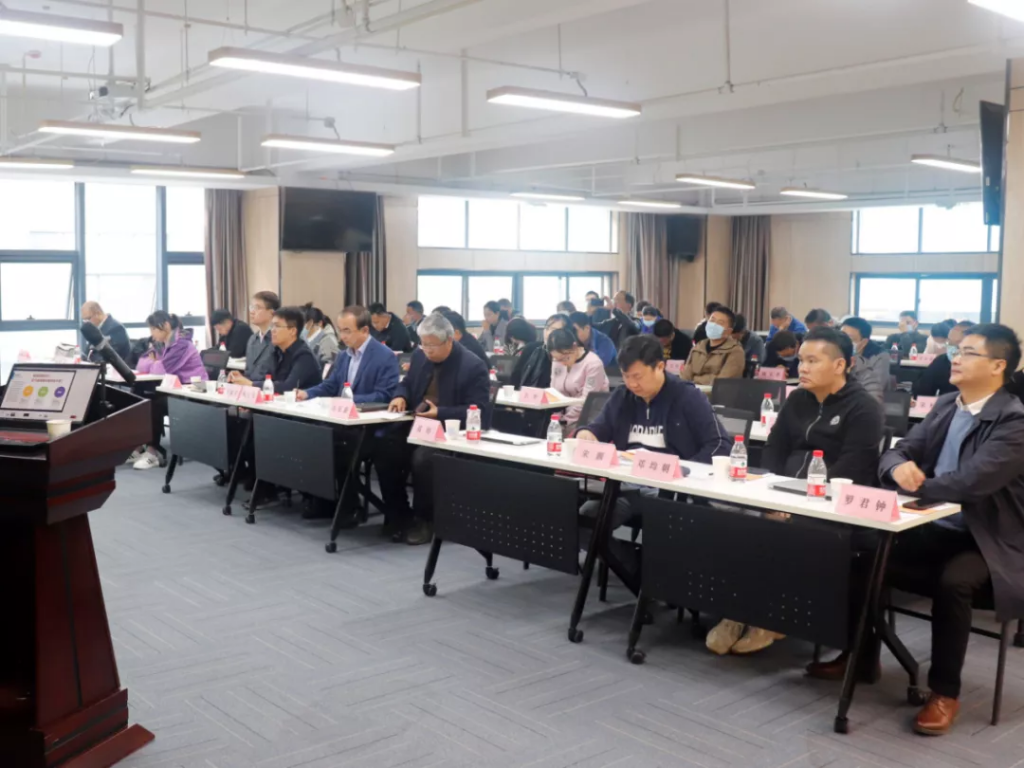 中原工業(yè)設(shè)計城開展“粵來豫好”廣東設(shè)計焦作行系列活動——引設(shè)計進焦作，助企業(yè)求突破