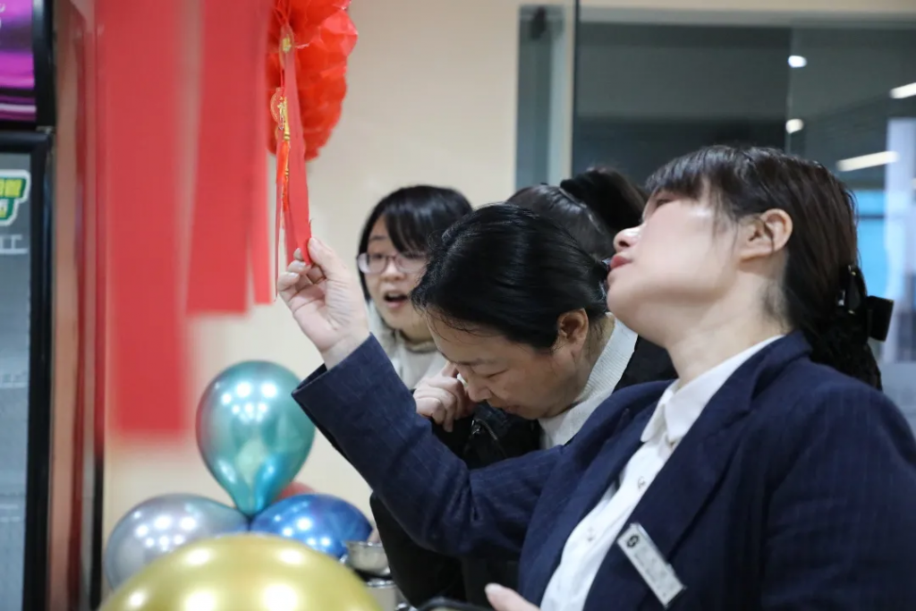 “喜樂團圓 濃情元宵”活動扮靚園區(qū)