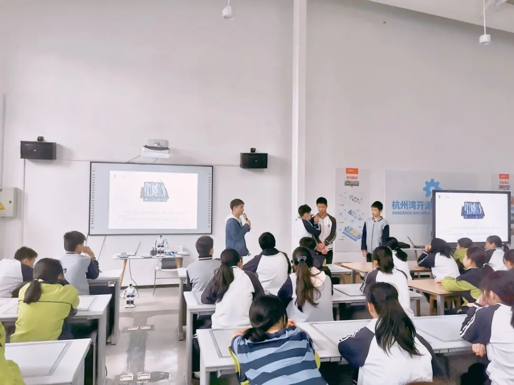 少年強則國強！掌起學子親密接觸人工智能