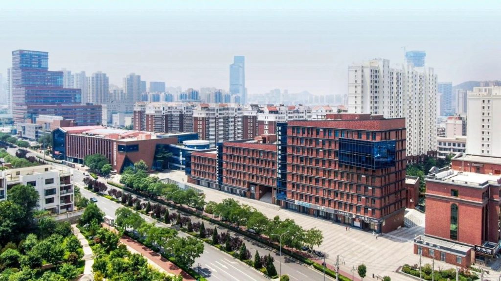 用工業(yè)設(shè)計(jì)賦能城市未來 濟(jì)南國際創(chuàng)新設(shè)計(jì)產(chǎn)業(yè)園撬動一城產(chǎn)業(yè)