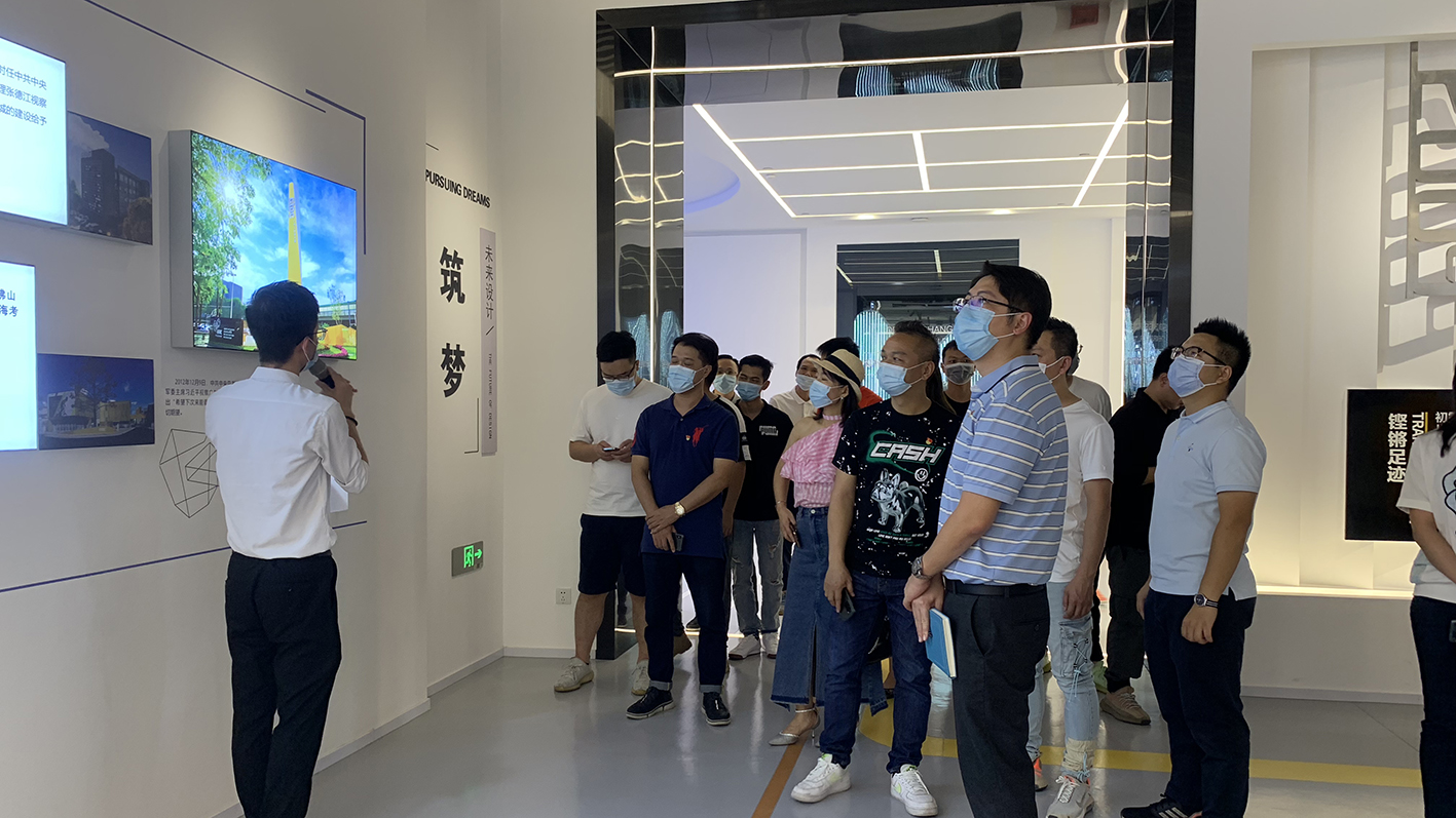 順德這個(gè)創(chuàng)意和直播基地，讓“非凡哥”等明星達(dá)人忍不住來(lái)打卡！