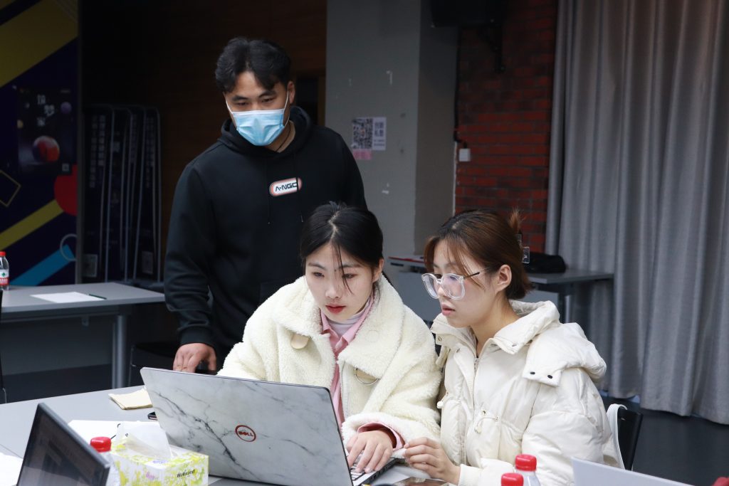 用設(shè)計改變生活的樣子，為你喜歡的筑夢小屋加油打CALL吧！