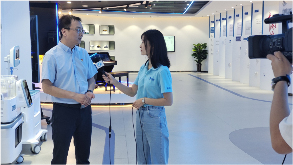 河南廣播電視臺《直播河南瞰項目》走進設計城，“云”覽園區，看設計如何賦能產業