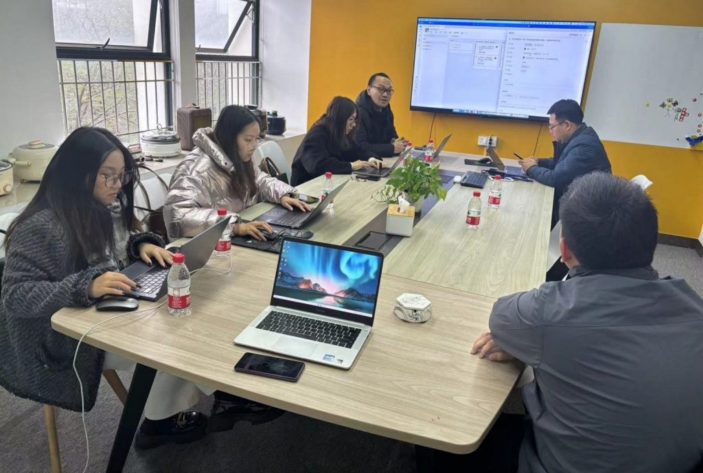 設計城攜手阿里團隊 探索“AI+設計”智能協(xié)同辦公