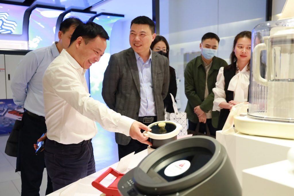 深佛兩地代表共議產(chǎn)業(yè)協(xié)同發(fā)展，搭建合作橋梁紐帶