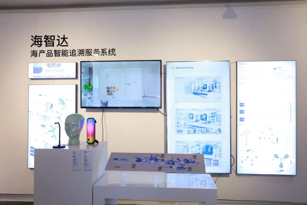 漫走設(shè)計(jì) | 探索廣州重磅設(shè)計(jì)雙展 對(duì)話未來